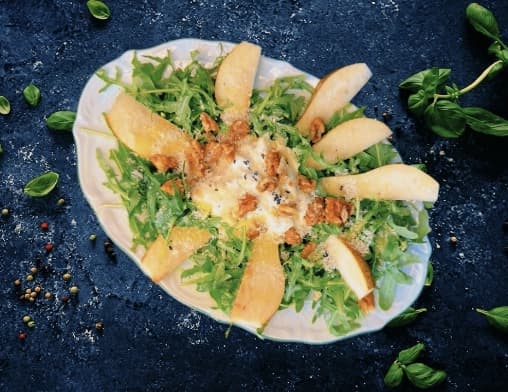 Руккола, страчателла, груша